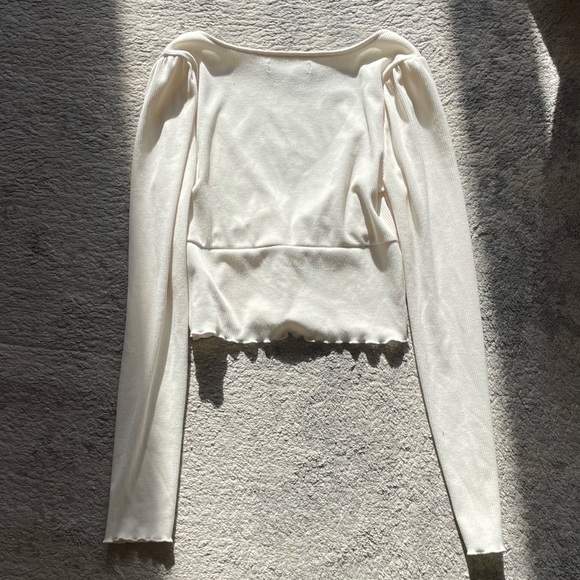 UO Ruby Button-Up Cropped Top - like new - Picture 6 of 8